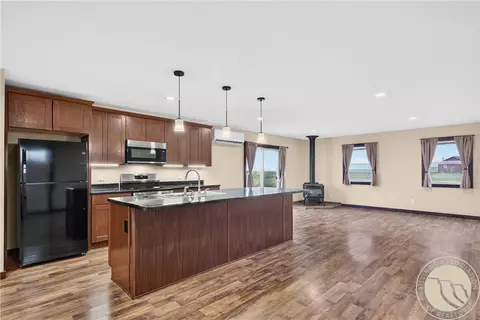 Kitchen - 9815 Summer Wheat Way, Broadview, MT 59015 photo 1 of 4