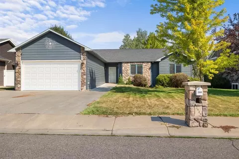 2949 Daystar Dr, Billings, MT 59102