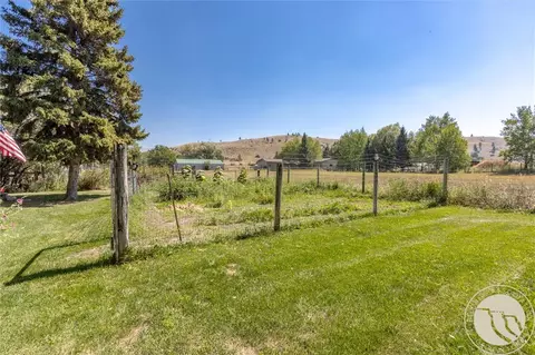 Exterior - 19 Terland Rd, Reed Point, MT 59069 photo 3 of 7