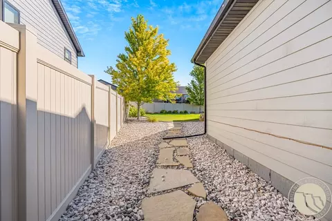 Exterior - 2989 W Copper Ridge Loop, Billings, MT 59106 photo 4 of 9