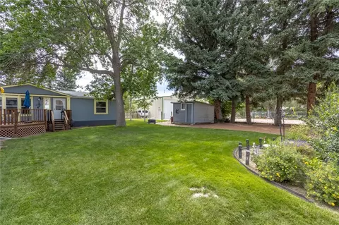 Exterior - 110 S E St, Bridger, MT 59014 photo 6 of 9
