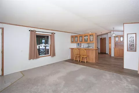 Living - 102 Vaill Ave, Belfry, MT 59008 photo 3 of 4