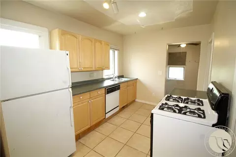 Kitchen - 512 1st Ave, Laurel, MT 59044 photo 2 of 5