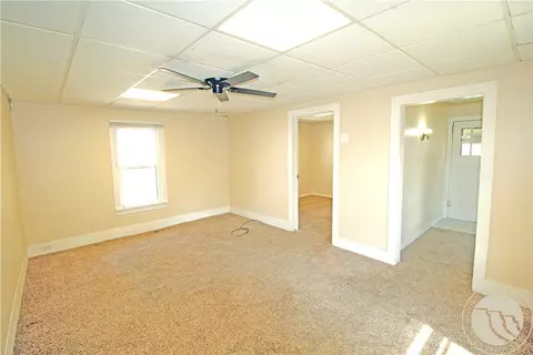 Living - 512 1st Ave, Laurel, MT 59044 photo 4 of 5