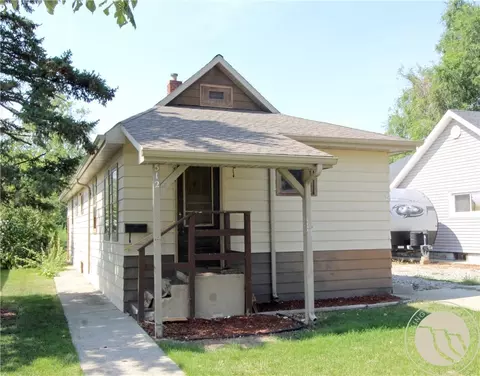 Exterior - 512 1st Ave, Laurel, MT 59044 photo 2 of 5