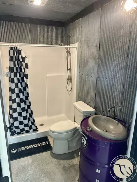 Bath - 2615 Alpine View Dr, Laurel, MT 59044 photo 1 of 6