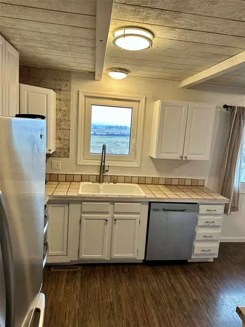 Kitchen - 2615 Alpine View Dr, Laurel, MT 59044 photo 3 of 3