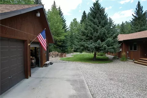 Exterior - 9 Moose Hvn, Mc Leod, MT 59052 photo 11 of 15