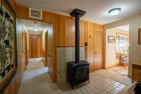 Entry Way - 9 Moose Hvn, Mc Leod, MT 59052 photo 1 of 1