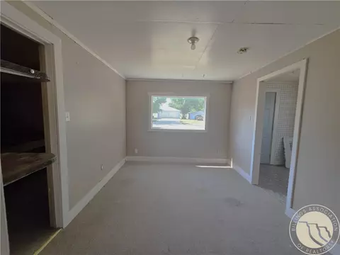 Living - 909 G Ave, Circle, MT 59215 photo 1 of 1