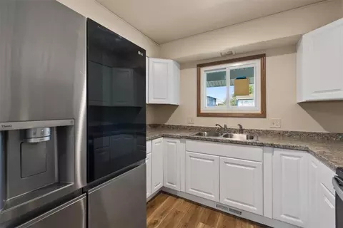 Kitchen - 1012 11th Ave, Laurel, MT 59044 photo 3 of 3
