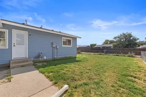 Exterior - 1012 11th Ave, Laurel, MT 59044 photo 2 of 6