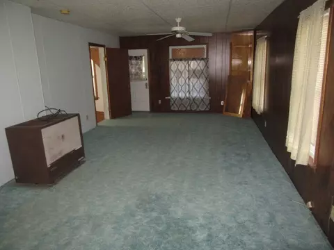 Living - 234 Front Ave E, Joliet, MT 59041 photo 1 of 2