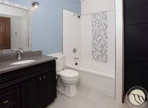 Bath - 2460 Clarks Point Dr, Laurel, MT 59044 photo 6 of 6