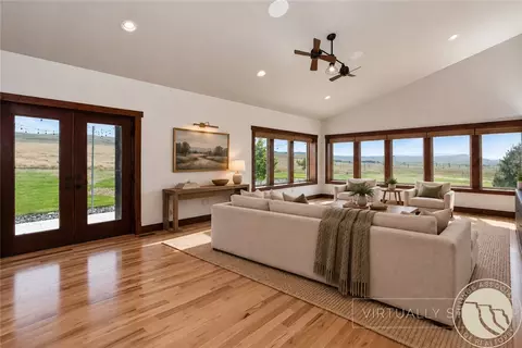 Living - 2460 Clarks Point Dr, Laurel, MT 59044 photo 2 of 4