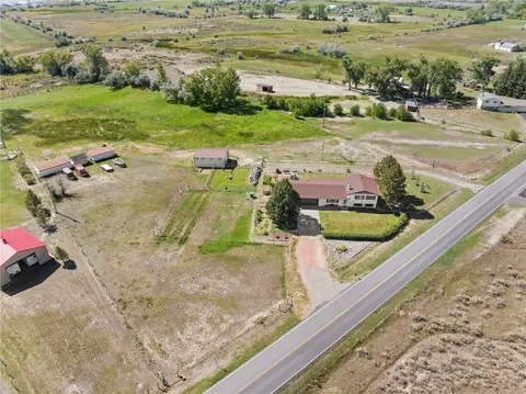 View/Area - 1540 W 9th St, Laurel, MT 59044 photo 3 of 5