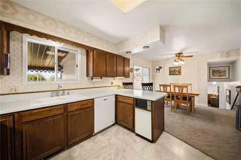 Kitchen - 1540 W 9th St, Laurel, MT 59044 photo 4 of 4