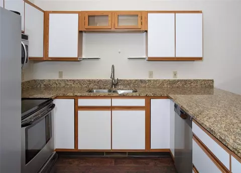 Kitchen - 521 Winter Park Dr, Billings, MT 59102 photo 2 of 4