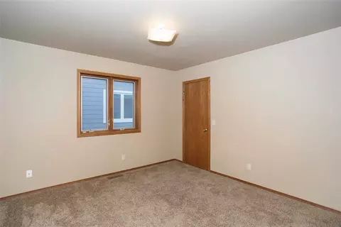 Bedroom - 521 Winter Park Dr, Billings, MT 59102 photo 3 of 4