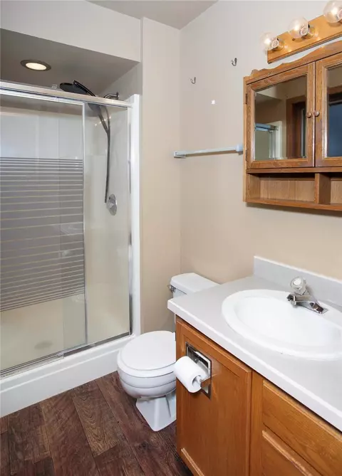 Bath - 521 Winter Park Dr, Billings, MT 59102 photo 1 of 2