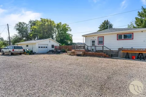 Exterior - 408 E Broadway Ave, Bridger, MT 59014 photo 7 of 7