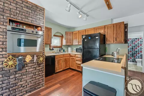 Kitchen - 408 E Broadway Ave, Bridger, MT 59014 photo 1 of 2