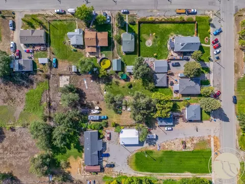 View/Area - 408 E Broadway Ave, Bridger, MT 59014 photo 2 of 7