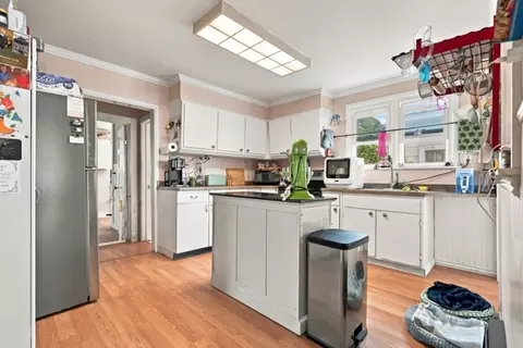 Kitchen - 526 E 2nd Ave N, Columbus, MT 59019 photo 1 of 2