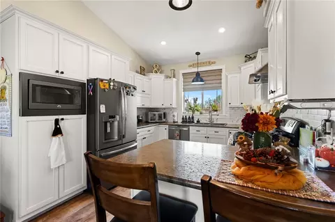 Kitchen - 3215 Brookway Dr, Laurel, MT 59044 photo 1 of 3