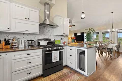 Kitchen - 3215 Brookway Dr, Laurel, MT 59044 photo 3 of 3