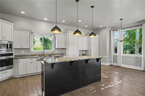 Kitchen - 2328 Boylan, Bozeman, MT 59715 photo 2 of 8