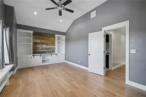 Living - 2328 Boylan, Bozeman, MT 59715 photo 8 of 8