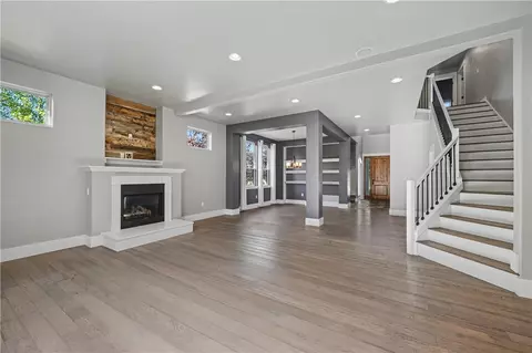 Living - 2328 Boylan, Bozeman, MT 59715 photo 4 of 8