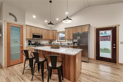 Kitchen - 120 E Centennial Rd, Columbus, MT 59019 photo 2 of 2