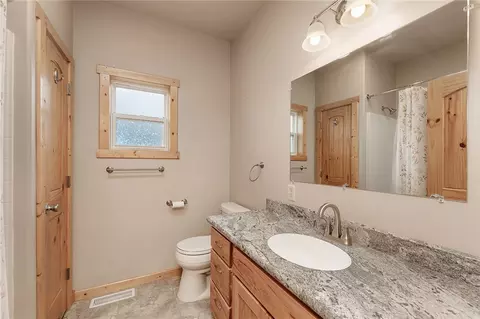 Bath - 120 E Centennial Rd, Columbus, MT 59019 photo 3 of 3
