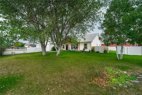 Exterior - 120 E Centennial Rd, Columbus, MT 59019 photo 8 of 13