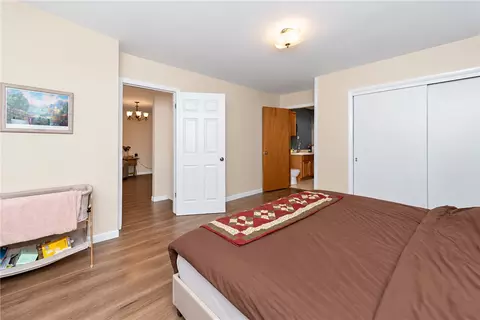 Bedroom - 5 E 2nd Ave N, Columbus, MT 59019 photo 2 of 5