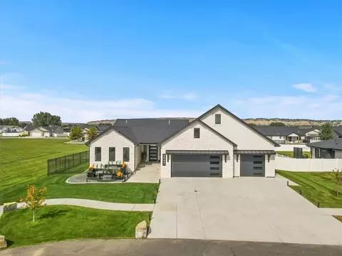 4649 Sunbeam Cir, Billings, MT 59106