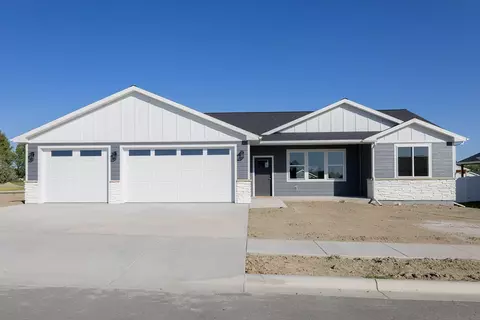 Exterior - 1025 Jenea Dr, Laurel, MT 59044 photo 6 of 8