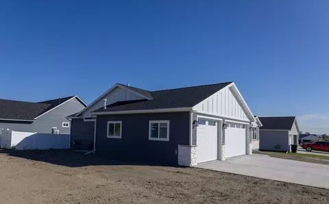 Exterior - 1025 Jenea Dr, Laurel, MT 59044 photo 7 of 8