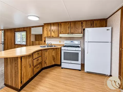 711 Elm, Laurel, MT 59044 photo 4