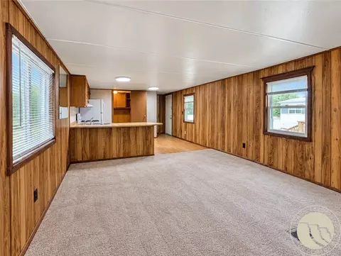 711 Elm, Laurel, MT 59044 photo 2