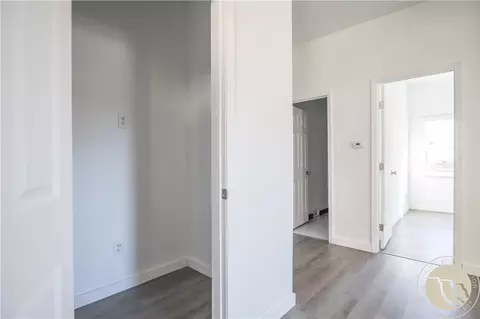 Entry Way - 214 2nd St E, Roundup, MT 59072 photo 1 of 6