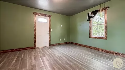 Living - 526 6th St SE, Sidney, MT 59270 photo 1 of 1