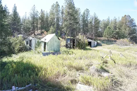 Exterior - 11 Klein Rd, Roundup, MT 59072 photo 9 of 14