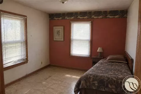 Bedroom - 11 Klein Rd, Roundup, MT 59072 photo 1 of 2