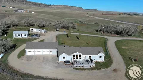 566 Joliet Fromberg Rd, Fromberg, MT 59029