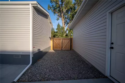 Exterior - 18 3rd Ave, Fromberg, MT 59029 photo 6 of 8