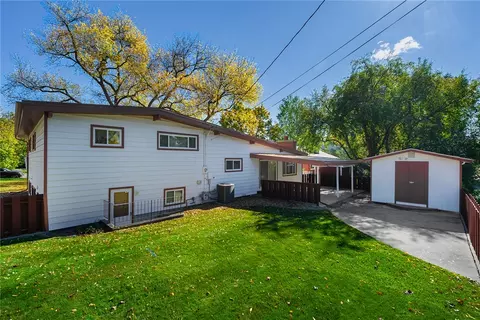2220 North Pl, Billings, MT 59102
