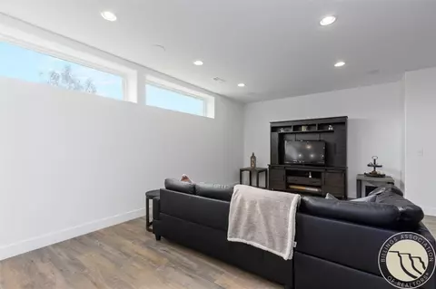 Living - 2913 Brookway Dr, Laurel, MT 59044 photo 6 of 6